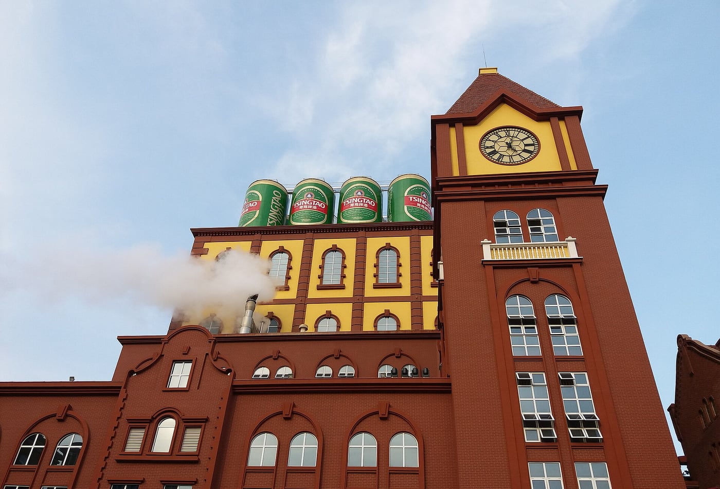 Các tòa nhà của Tsingtao Beer Museum trên Dengzhou Road ở Thanh Đảo.